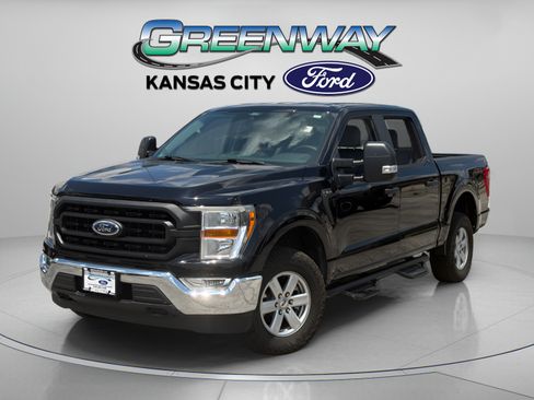 Used 2021 Ford F150 XL w/ Trailer Tow Package AWD/4WD image 3