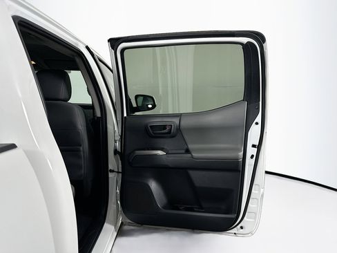 Used 2023 Toyota Tacoma SR5 image 28