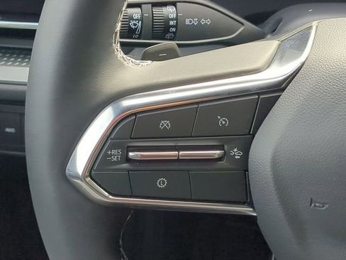 New 2026 Chevrolet Traverse LT image 26