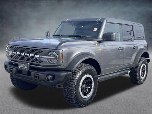 Used 2023 Ford Bronco Badlands w/ Sasquatch Package image 27