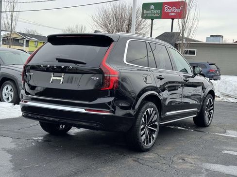 New 2026 Volvo XC90 T8 Plus w/ Protection Package Premier image 20