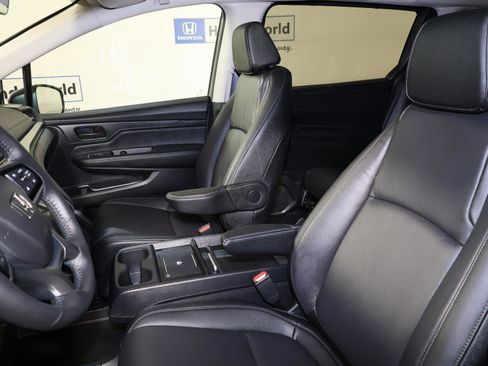 Used 2026 Honda Odyssey EX-L image 24