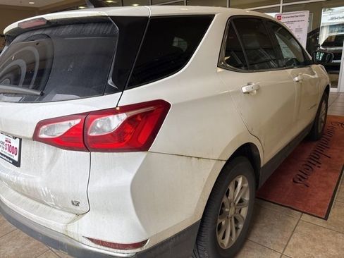 Used 2018 Chevrolet Equinox LT image 7