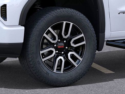 New 2026 GMC Sierra 1500 AT4 w/ Technology Package image 9