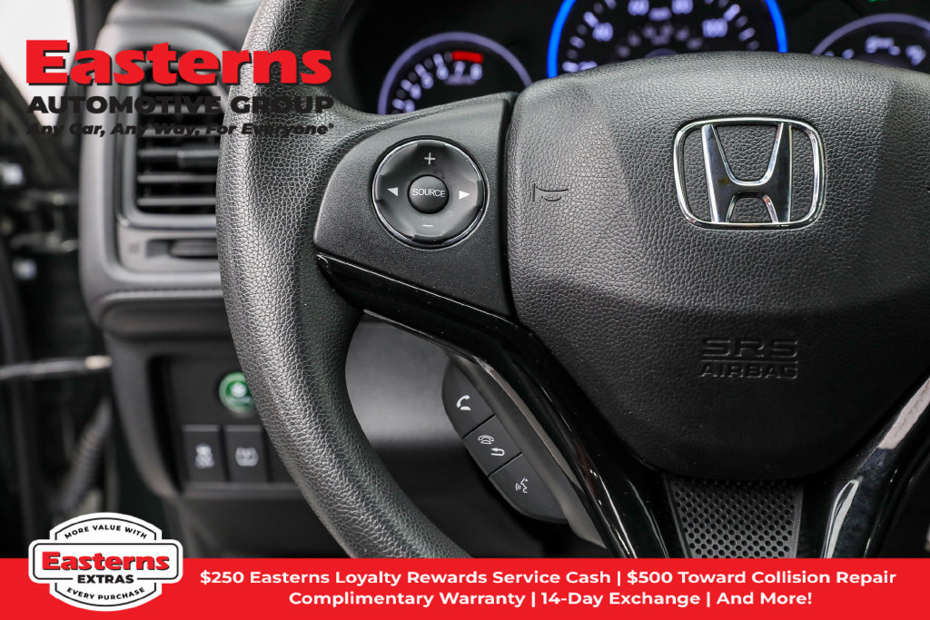 Used 2018 Honda HR-V LX image 16
