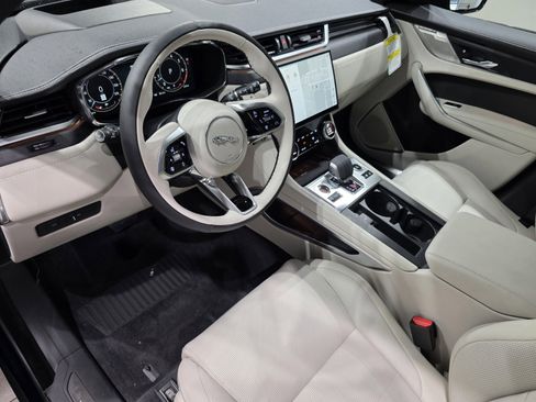 New 2026 Jaguar F-PACE R-Dynamic S image 7