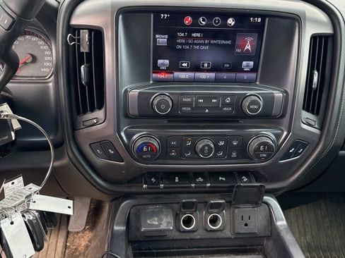 Used 2015 GMC Sierra 2500 SLE w/ All-Terrain HD Package image 7