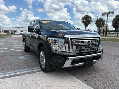 Used 2020 Nissan Titan SV w/ SV Convenience Package