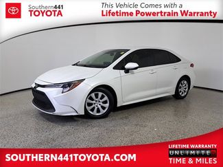 Used 2020 Toyota Corolla LE image 1