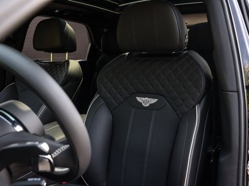 Used 2023 Bentley Bentayga Speed image 6