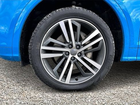 Used 2020 Audi Q5 e Premium Plus w/ Premium Plus Package image 9
