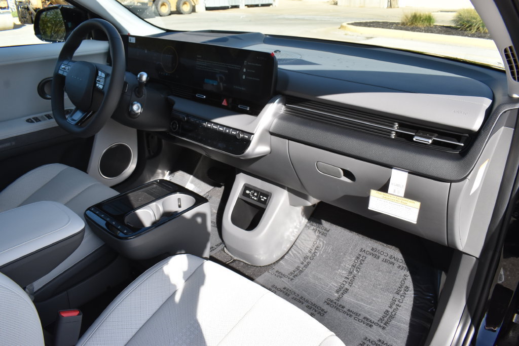 New 2027 Hyundai Ioniq 5 Limited RWD image 12