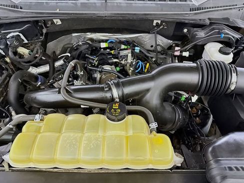 Used 2019 Ford F150 XLT w/ Equipment Group 301A Mid AWD/4WD image 30