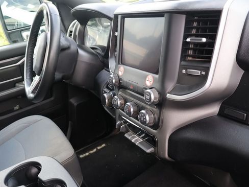 Used 2024 RAM 2500 Big Horn AWD/4WD image 16