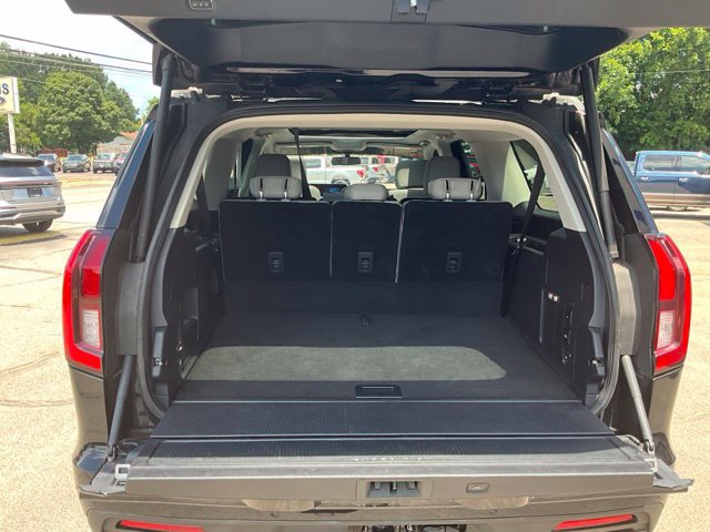 Used 2025 Ford Expedition Max Active RWD image 10