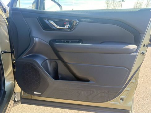 Used 2025 Subaru Forester Limited w/ Popular Package #2 image 29