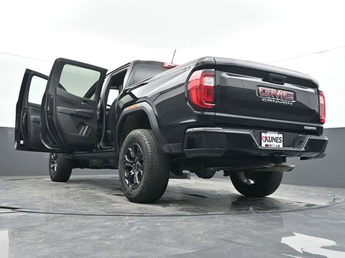 Used 2025 GMC Canyon Elevation image 90