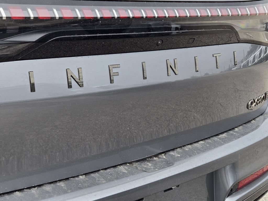 New 2026 INFINITI QX80 Autograph w/ Premium Cargo Package AWD/4WD image 10