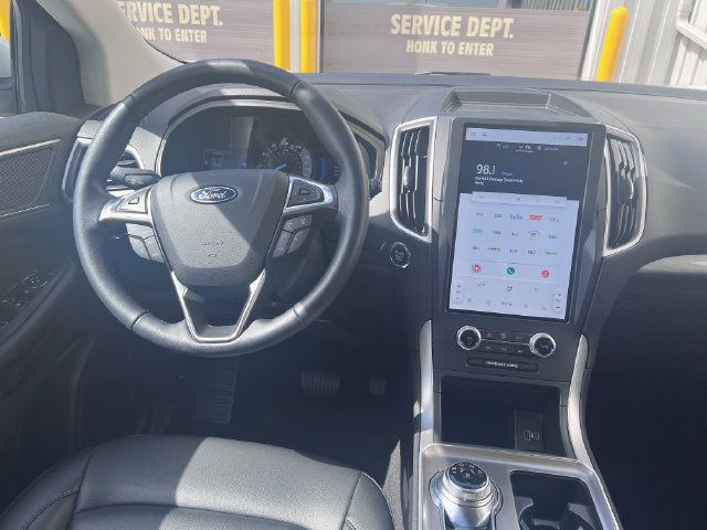 Used 2023 Ford Edge SEL w/ Convenience Package AWD/4WD image 13
