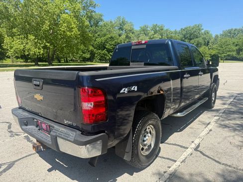 Used 2008 Chevrolet Silverado 2500 LT w/ 1LT Convenience Package AWD/4WD image 5