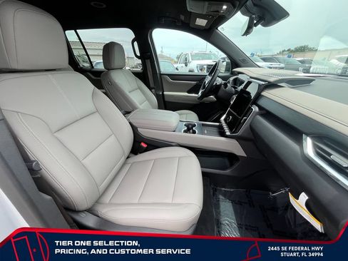 New 2026 GMC Acadia Elevation w/ Black Edition FWD image 22