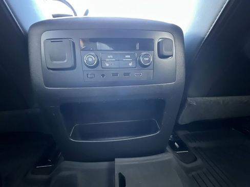 Certified 2017 GMC Yukon Denali w/ Open Road Package image 22