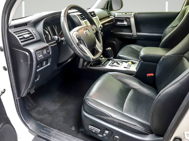 Certified 2020 Toyota 4Runner Limited AWD/4WD image 10