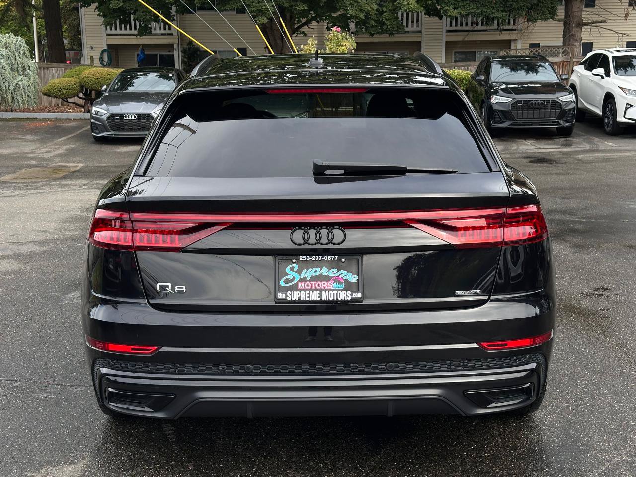 Used 2019 Audi Q8 Prestige w/ Luxury Package AWD/4WD image 15