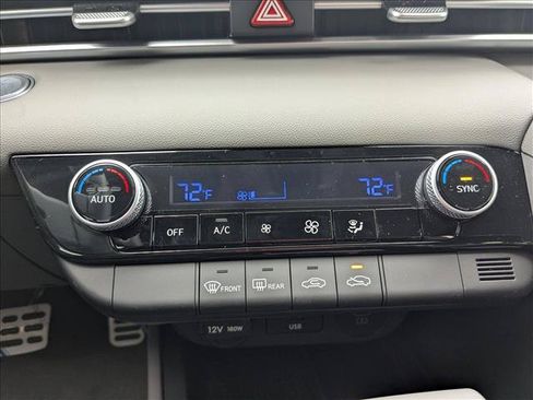 Used 2026 Hyundai Elantra Sport FWD image 14