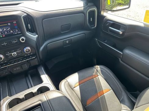 Used 2019 GMC Sierra 1500 AT4 w/ AT4 Preferred Package AWD/4WD image 23