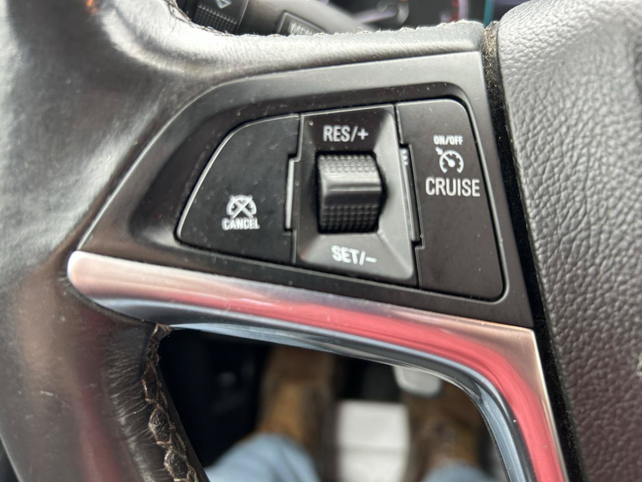 Used 2018 Buick Encore Preferred FWD image 17