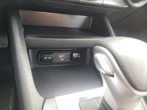 Certified 2023 Kia Forte LXS w/ LXS Technology Package FWD image 21