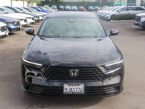 Used 2023 Honda Accord Sport image 2