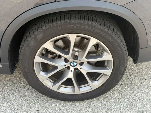 Used 2021 BMW X5 sDrive40i w/ Convenience Package RWD image 10