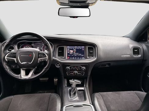 Used 2018 Dodge Charger R/T Scat Pack image 22