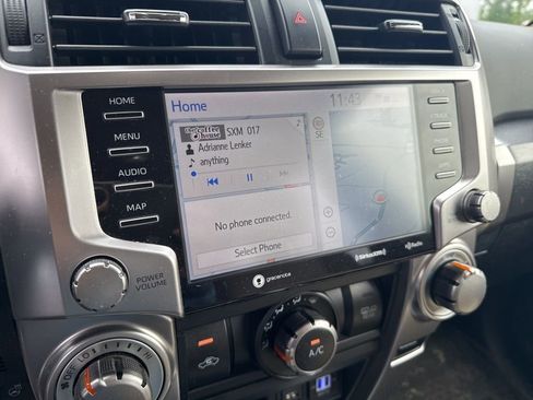 Used 2024 Toyota 4Runner SR5 Premium AWD/4WD image 10