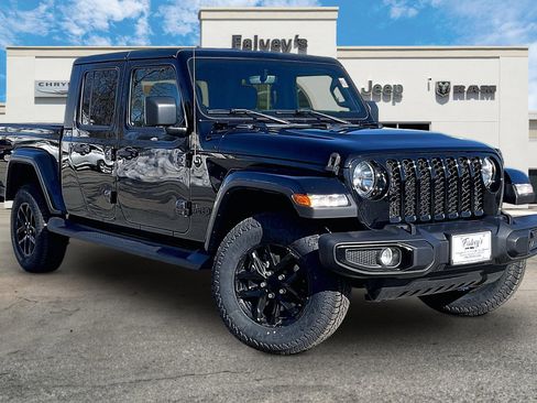 Certified 2022 Jeep Gladiator Sport image 11