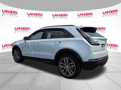 Used 2023 Cadillac XT4 Sport w/ Cold Weather Package FWD image 5
