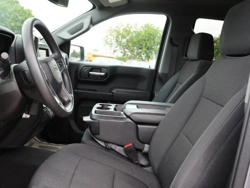 Used 2021 Chevrolet Silverado 1500 Custom Trail Boss w/ Safety Confidence Package AWD/4WD image 13