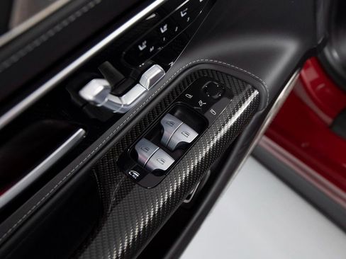 Used 2022 Mercedes-Benz SL 63 AMG 4MATIC image 16