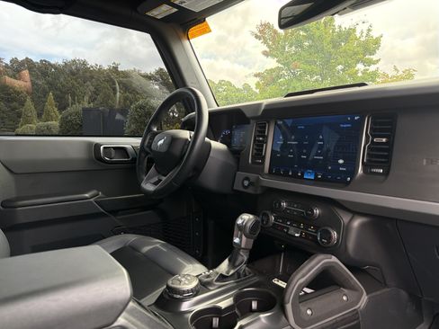 Used 2024 Ford Bronco Big Bend AWD/4WD image 6