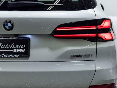 New 2026 BMW X5 xDrive40i w/ Climate Comfort Package image 11