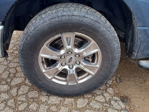 Used 2016 Ford F150 XLT w/ Equipment Group 301A Mid image 3