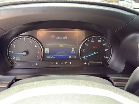 Used 2023 Ford Explorer Limited w/ Limited Technology Package RWD image 13