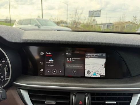 Used 2021 Alfa Romeo Stelvio Ti image 13