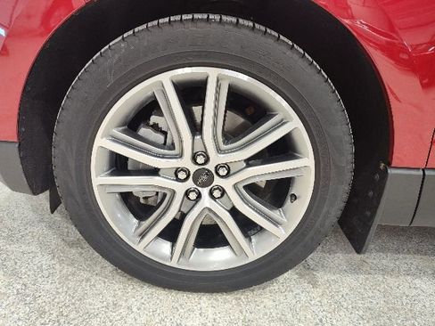 Used 2024 Ford Edge Titanium w/ Equipment Group 301A image 12