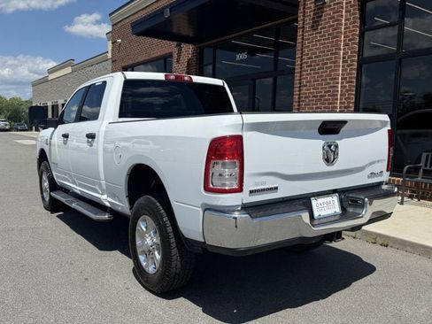 Used 2024 RAM 2500 Big Horn AWD/4WD image 4