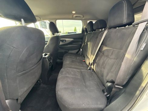 Used 2020 Nissan Murano SV FWD image 12