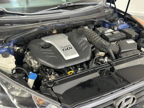 Used 2016 Hyundai Veloster Turbo R-Spec image 39