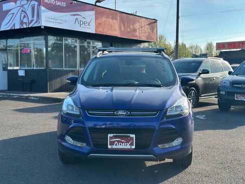 Used 2014 Ford Escape Titanium w/ Equipment Group 401A AWD/4WD image 3